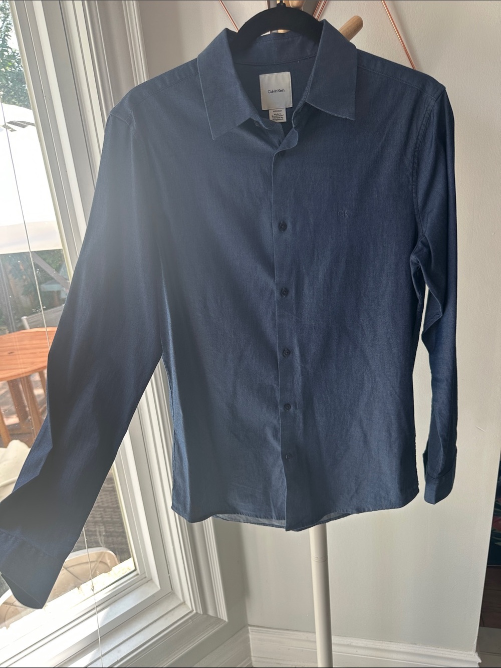 Calvin Klein Men's Chambray Denim-Style Blue Button Up Down Dress Shirt Size XS